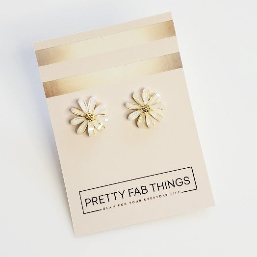 White Flower Stud Earrings freeshipping - Pretty Fab Things